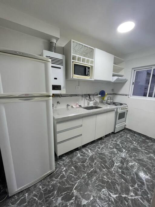 Apartamento Departamento En Crespo, Movistar Arena